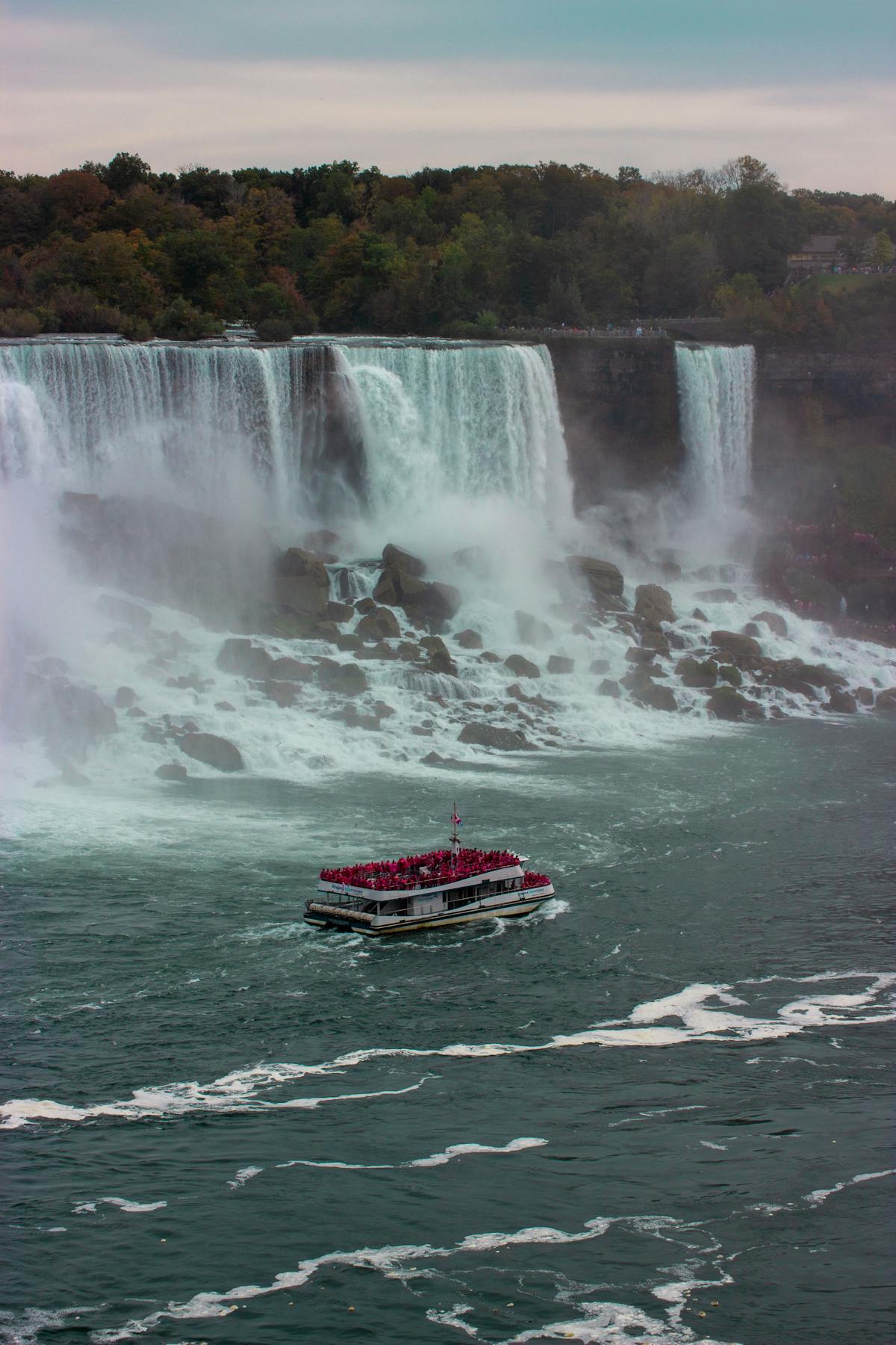 Terrain de camping pittoresque VR avec vue sur la région des chutes de Niagara