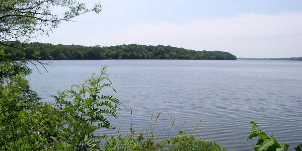 Sakatah Lake State Park