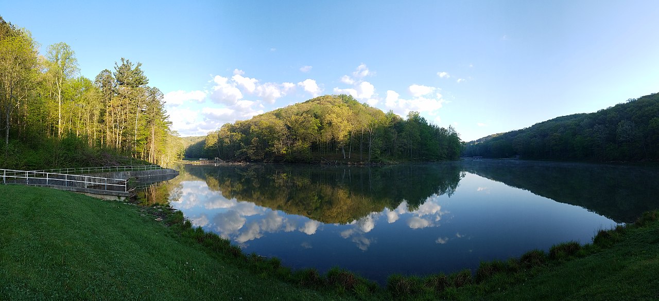 Tar Hollow State Park