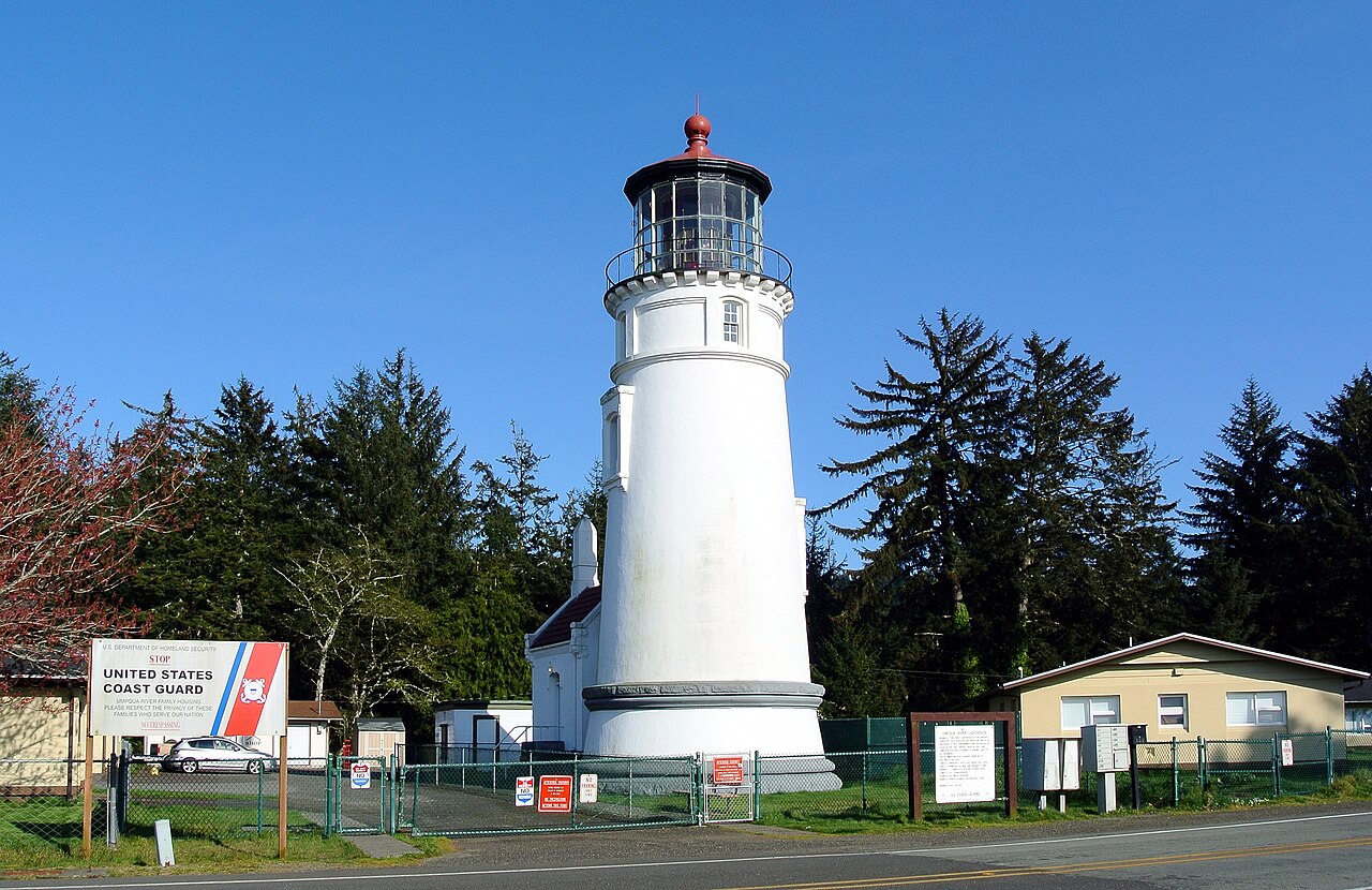Umpqua Lighthouse State Park